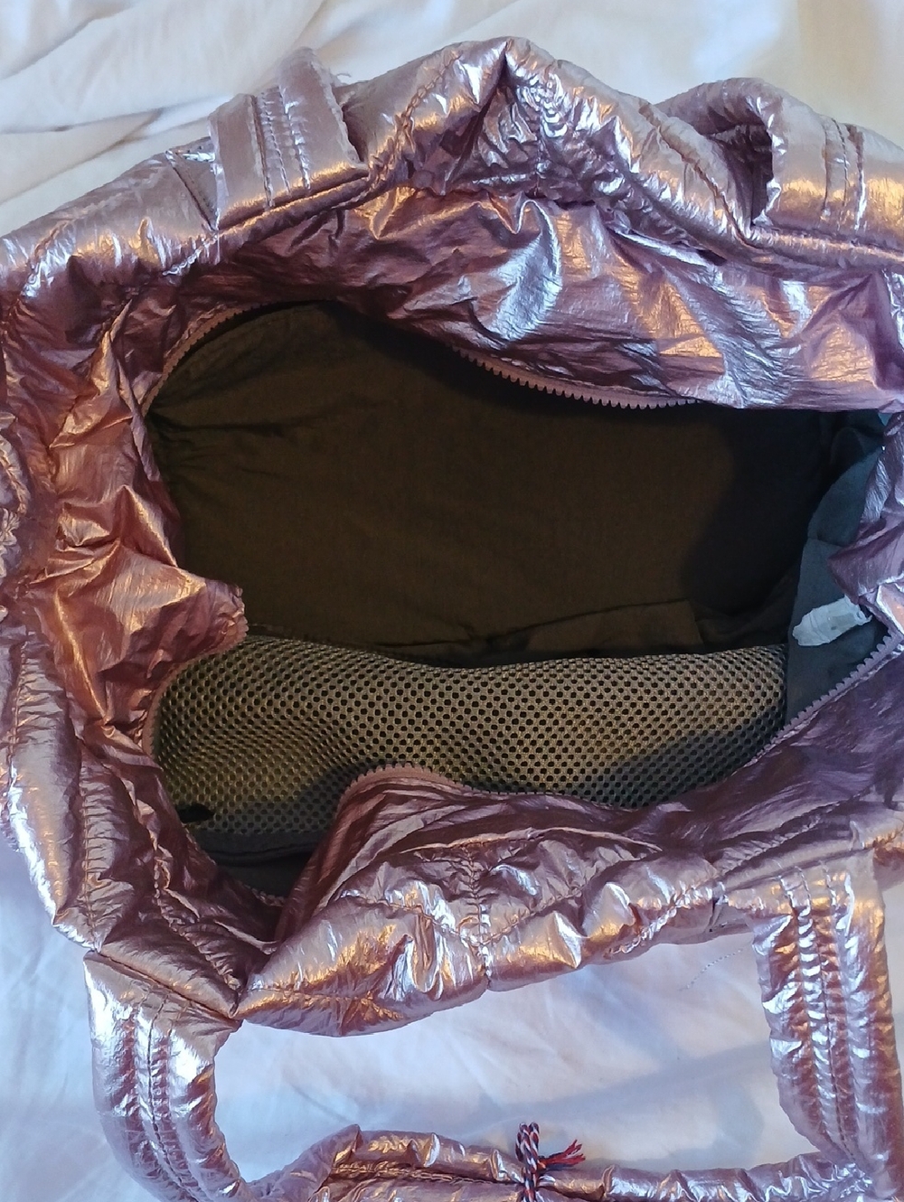 Urban Fit Metallic Quilted Tote in Rose - Picture 5 of 7